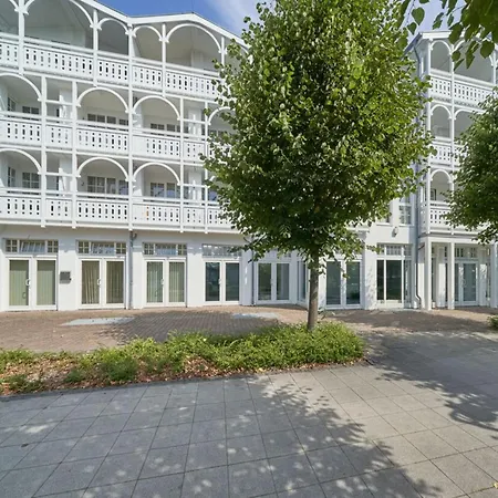 Urlaub Auf Ruegen Nahe Und Erlebnisbad * Sellin (Rugen)